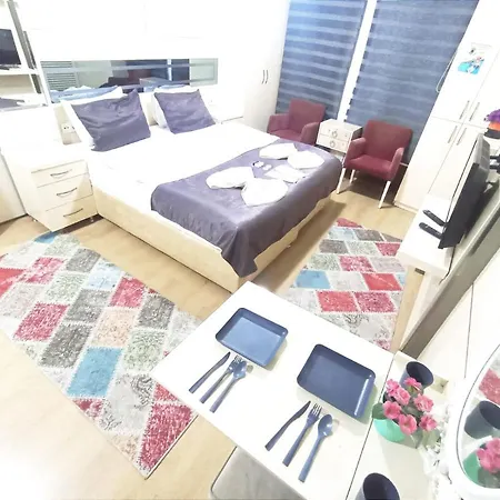 מלון דירות Center House Apart *