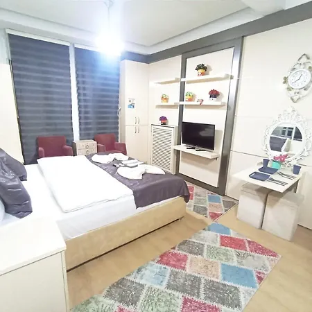 Aparthotel Center House Apart *