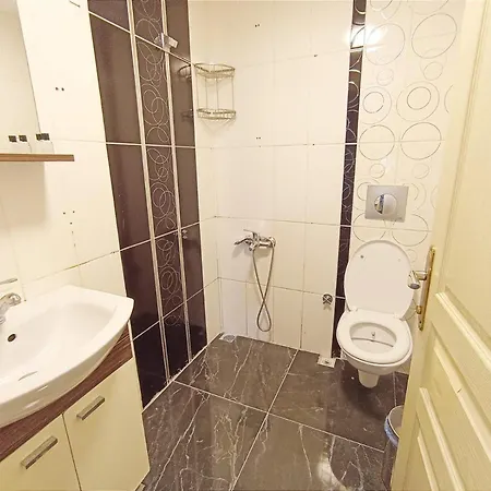 Aparthotel Center House Apart *
